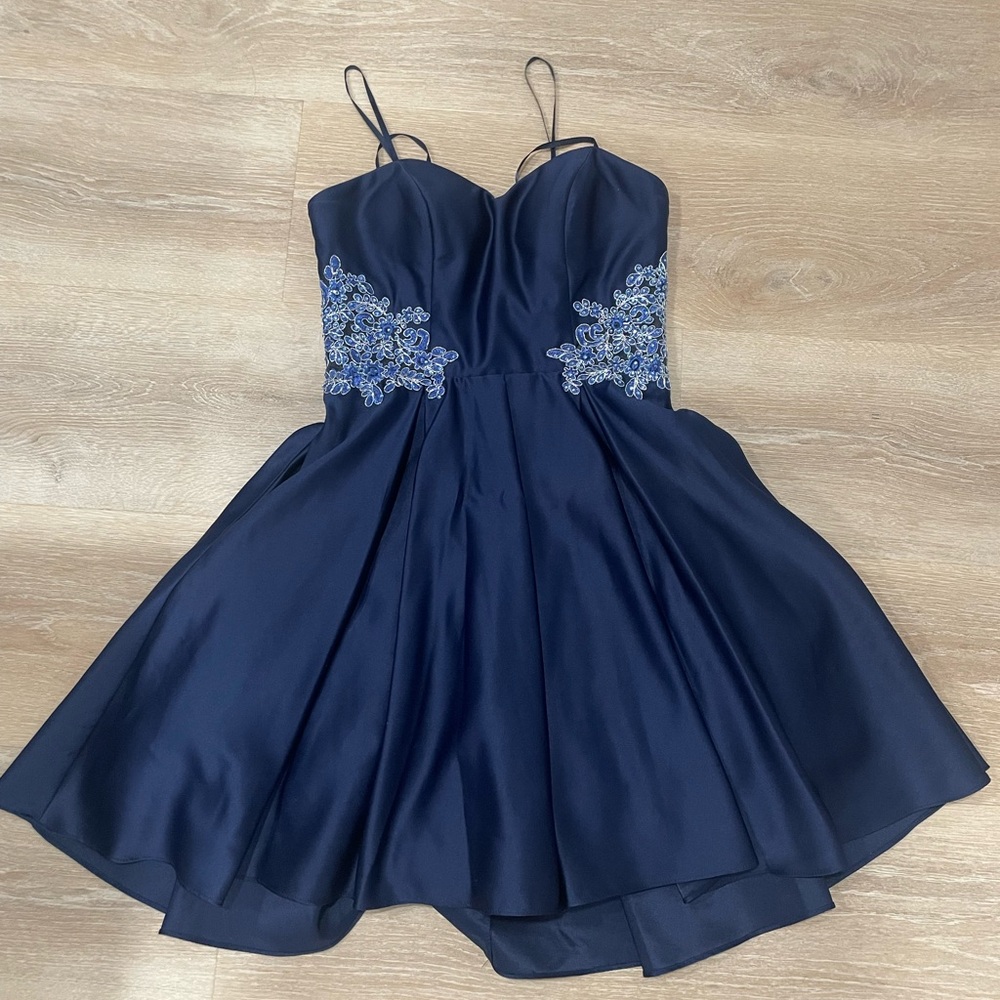 Blue short fluffy dress